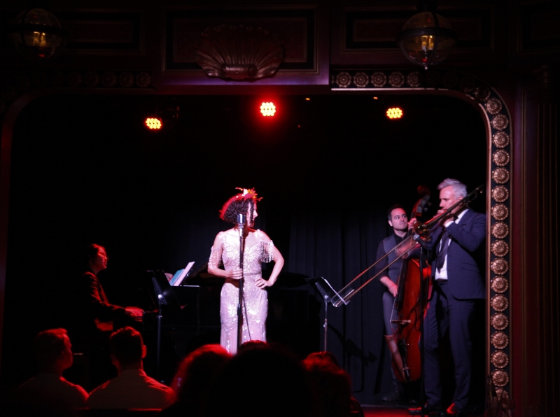 Review With AMERICAN DIVAS IN PARIS, Chloe Perrier Sings & Swings & Is